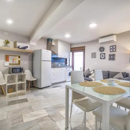 Apartment Encanto En La Juderia: Con Patio *