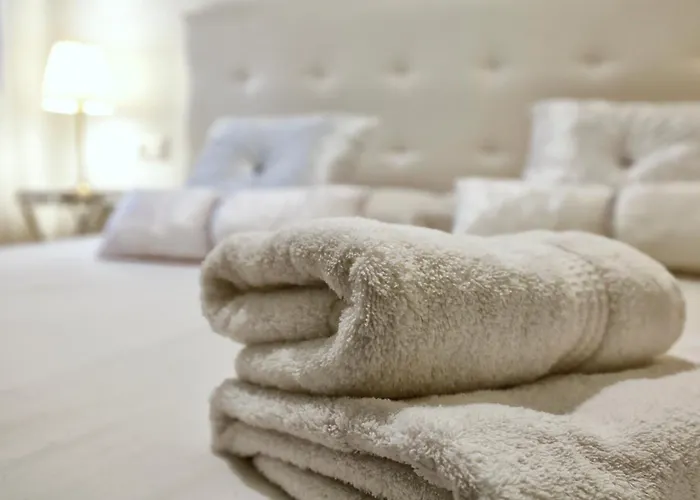 Apartman Encanto En La Juderia: Con Patio