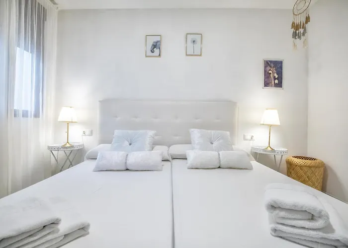 Encanto En La Juderia: Con Patio *