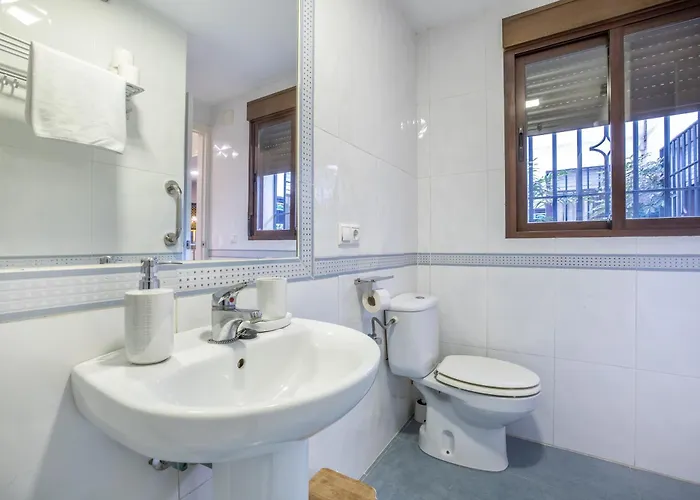 Encanto En La Juderia: Con Patio *