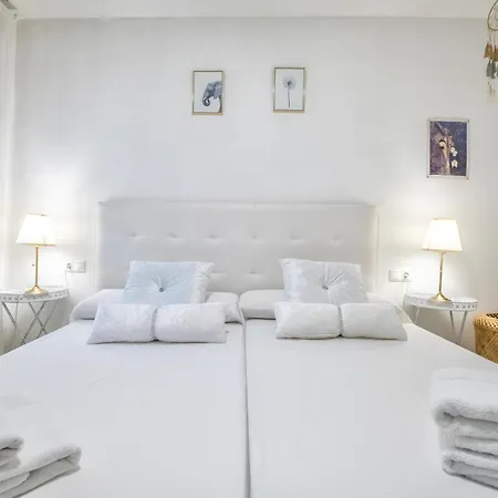 Encanto En La Juderia: Con Patio *