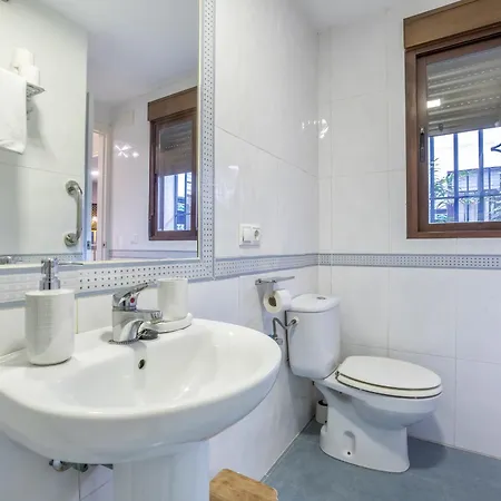 Encanto En La Juderia: Con Patio *